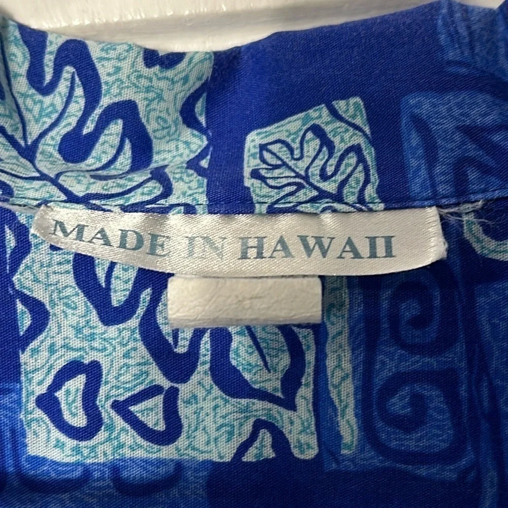 Made in Hawaii Vintage Cotton Blend Short Sleeve Hawaiian Print Button up XL